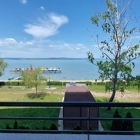 Apartamento Club 218 Wellness Sunset Gold Siófok