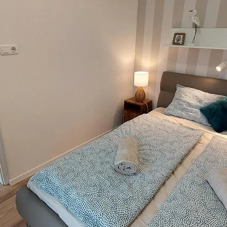 Club 218 Wellness Sunset Gold Apartamento *